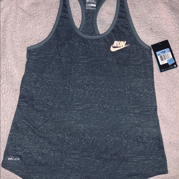 Nike Tops - Nike Dri-Fit women’s tank top.. NWT